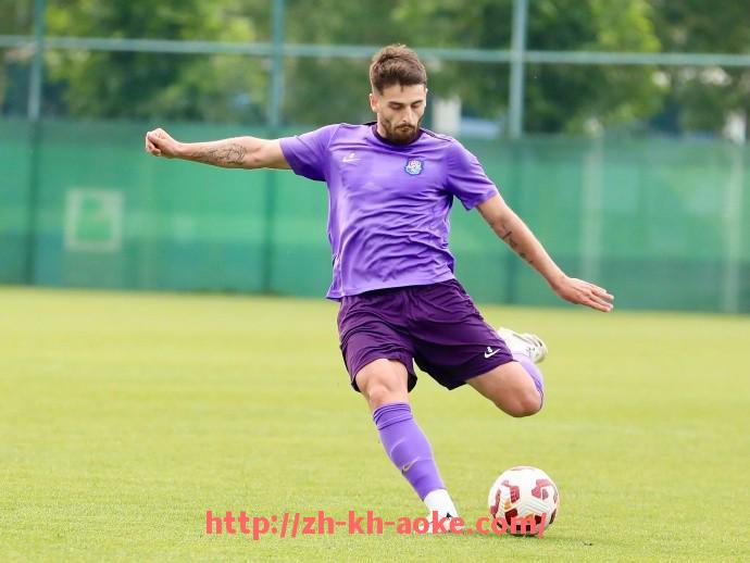 澳客足彩-AC米兰历届欧冠精彩比赛录像全览